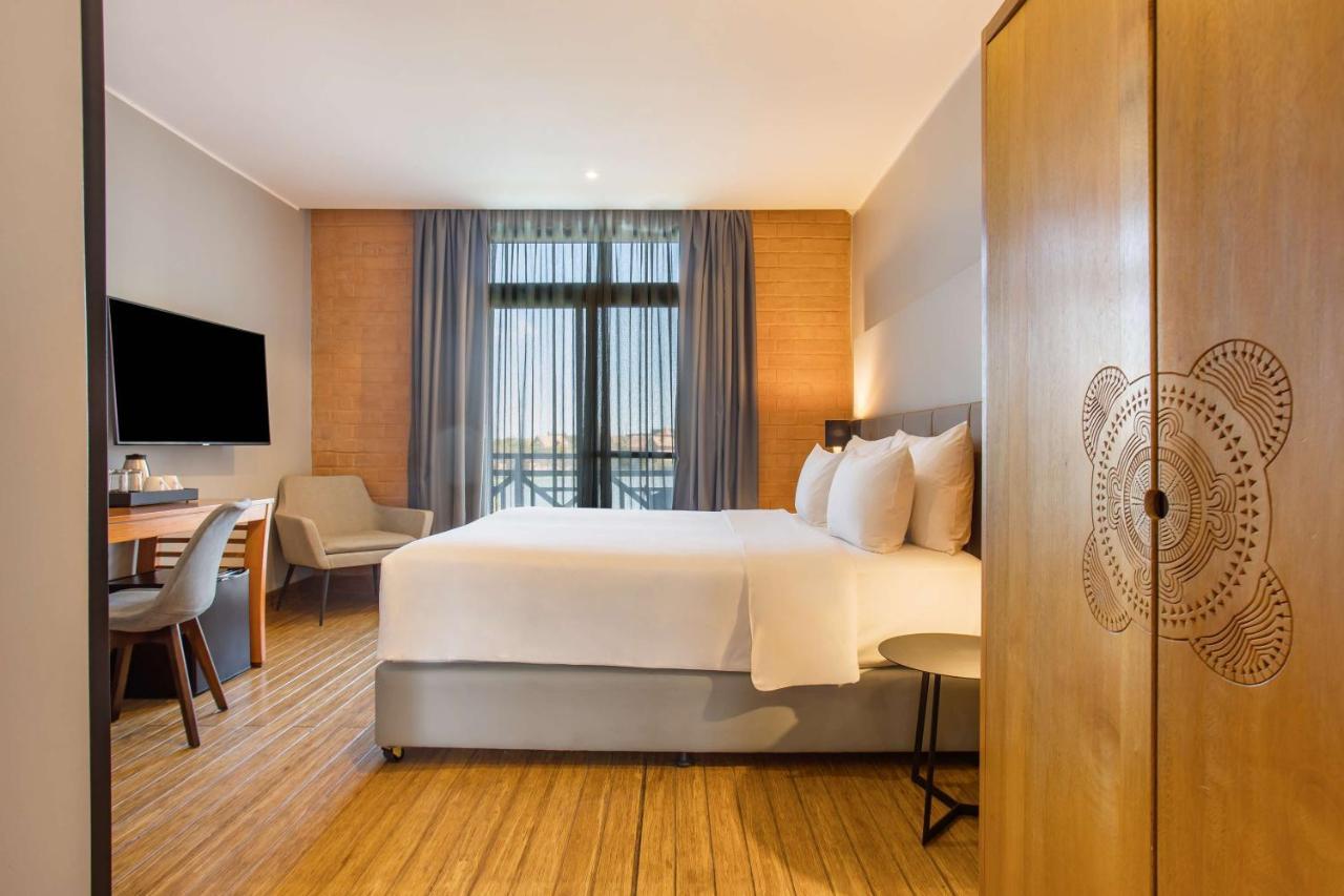 Radisson Hotel Tamboho Waterfront Antananarivo Dış mekan fotoğraf