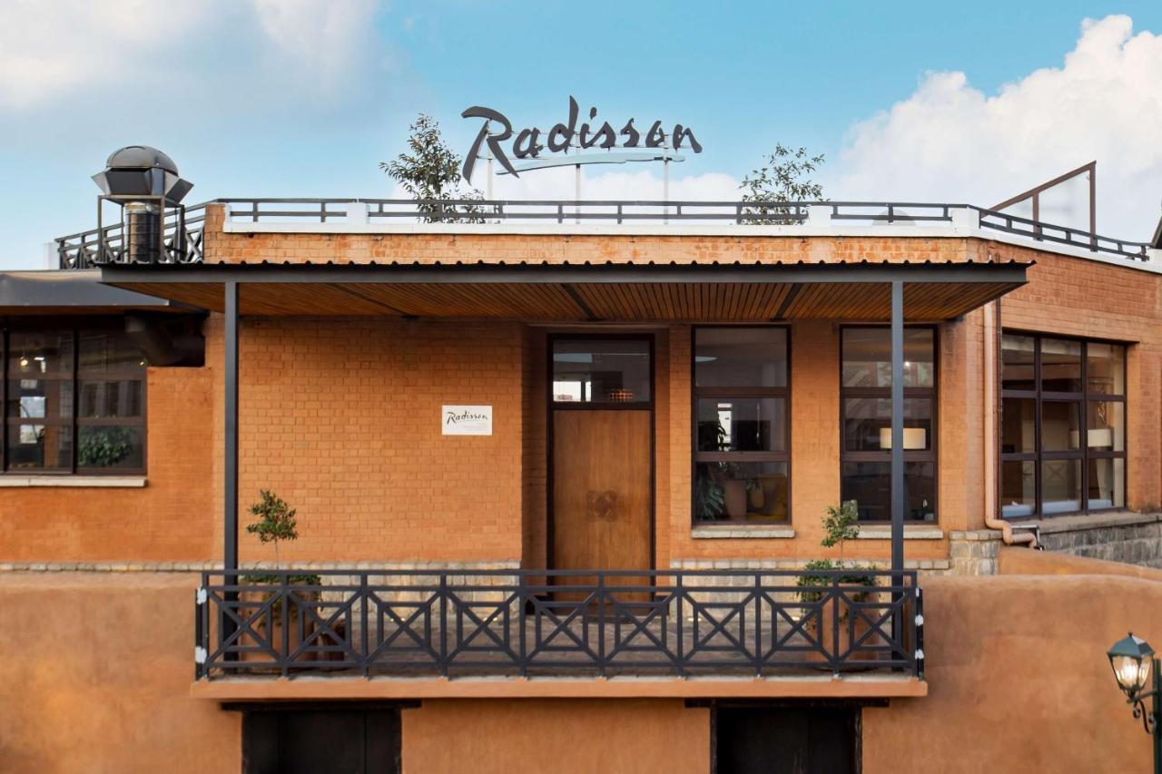 Radisson Hotel Tamboho Waterfront Antananarivo Dış mekan fotoğraf