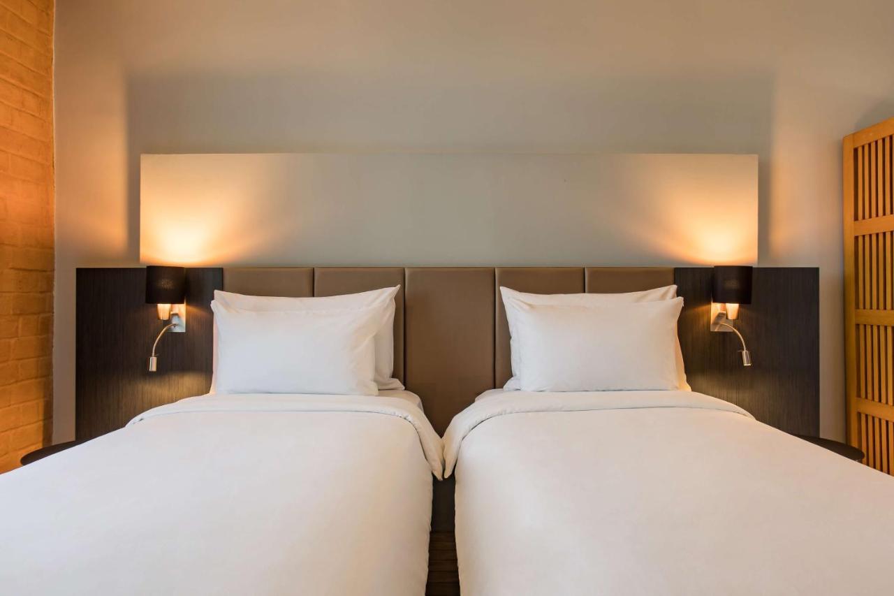 Radisson Hotel Tamboho Waterfront Antananarivo Dış mekan fotoğraf