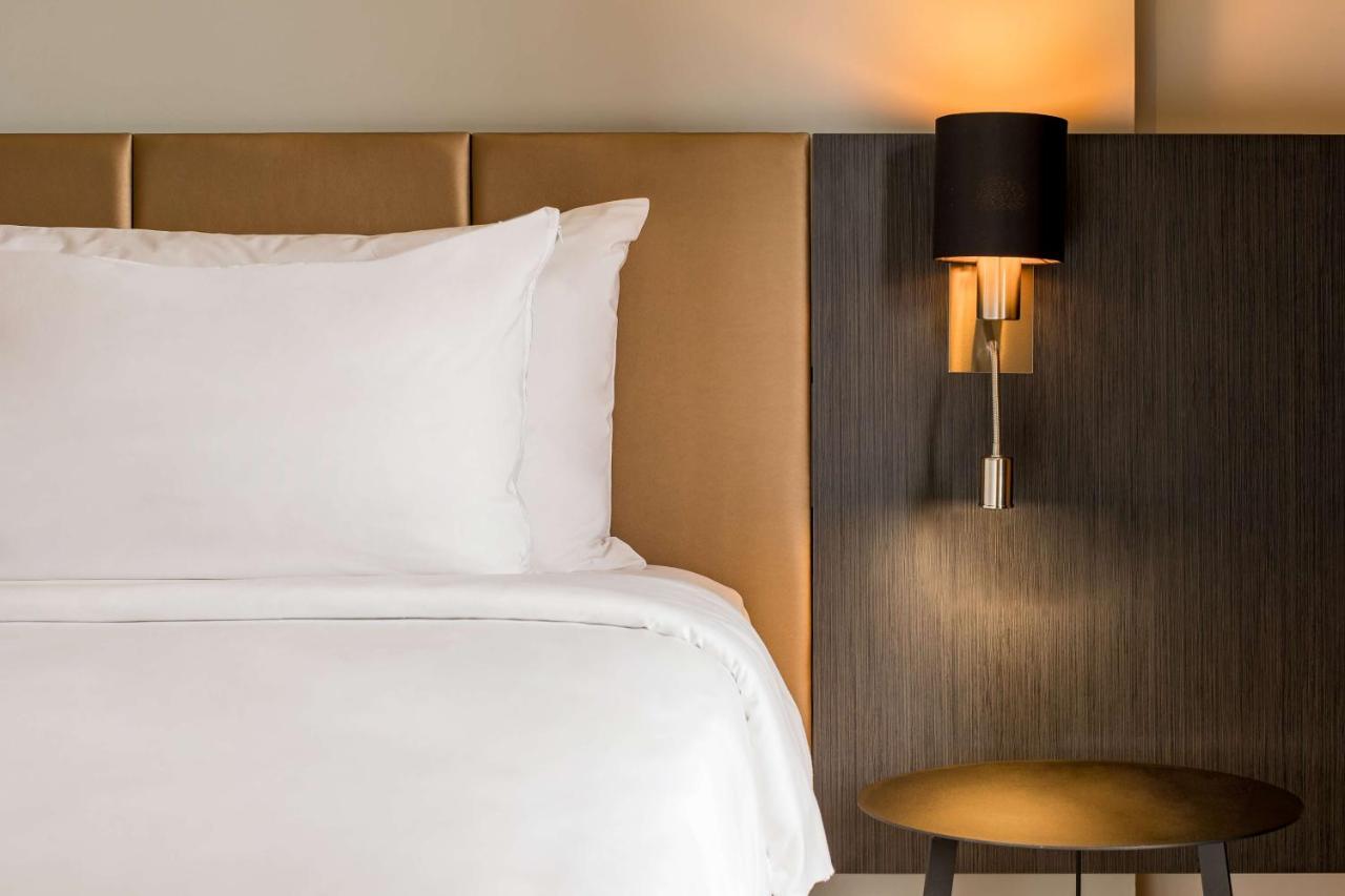 Radisson Hotel Tamboho Waterfront Antananarivo Dış mekan fotoğraf
