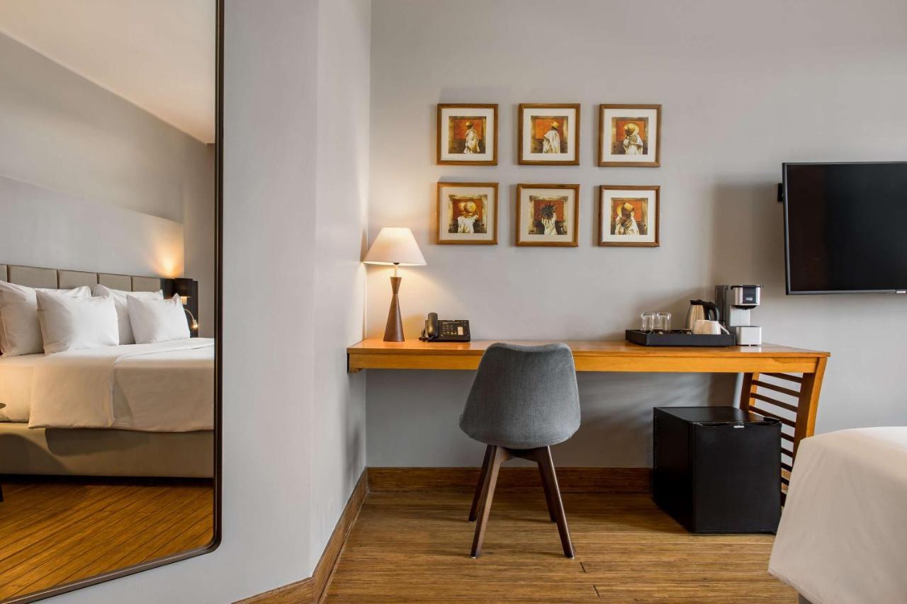 Radisson Hotel Tamboho Waterfront Antananarivo Dış mekan fotoğraf